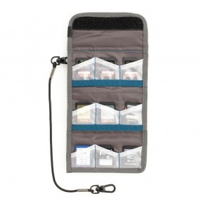 Atminties kortelių dėklas -...